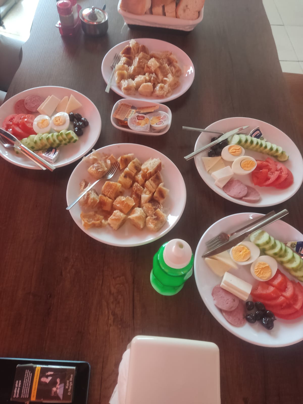 Saray Börek Kahvaltı Cafe